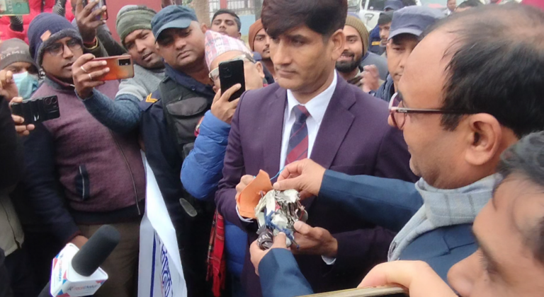 Screenshot_2025-01-19-20-11-32-538_com.miui.mediaviewer