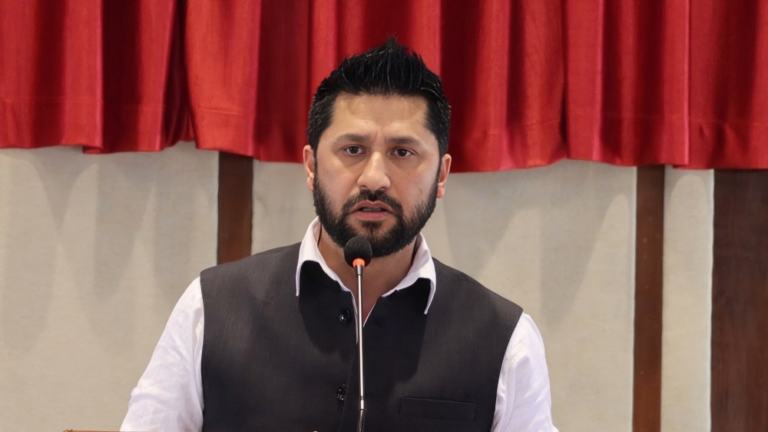 rabi-lamichhane_wczufoartb_fkcZPg5AM0